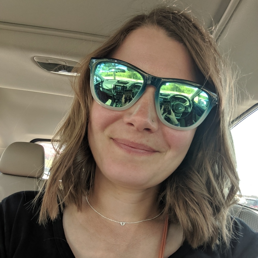 Meet your Posher, Amber